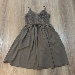 Banana Republic Elegant Gray Sleeveless Dress Size 4